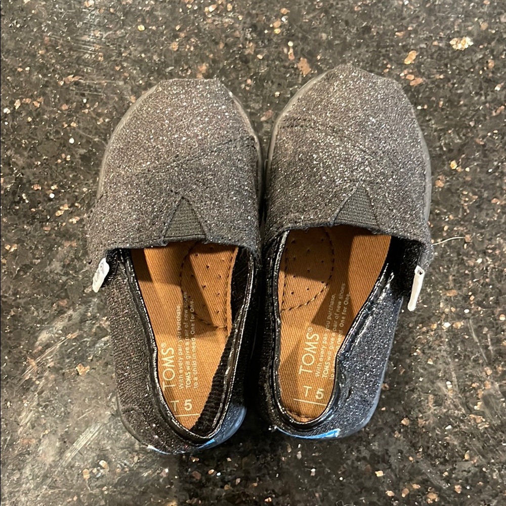 Toms Black Moccasins Sparkly Slip-On Shoes